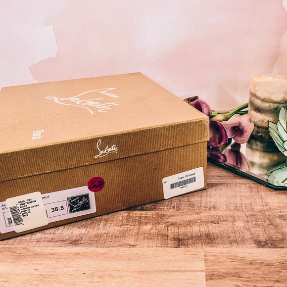 Christian Louboutin Altareva - Picture 2 of 2